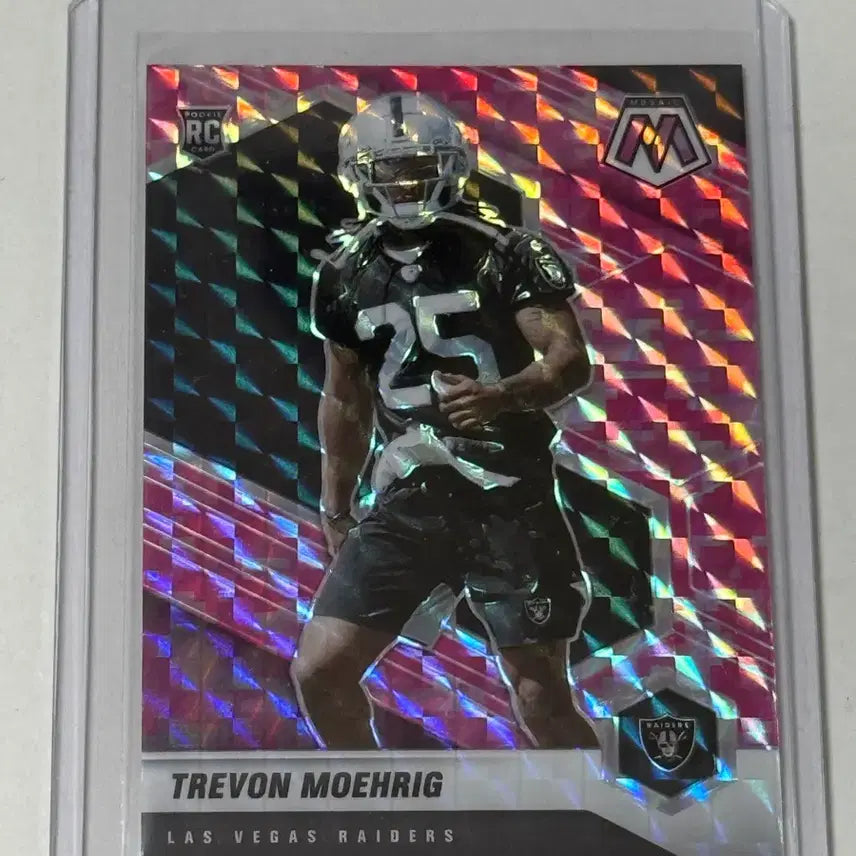 [BUNJANG] 2021 Panini Mosaic Trevon Moehrig Pink Camo Rookie Card / 2021 모자이크 트레본 모에릭 핑크 루키  카드(2021 Panini Mosaic Trevon Moehrig Pink Camo RC)