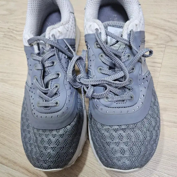 [BUNJANG] New Balance Hiking Shoes Grey/White / 뉴발란스 운동화 그레이/화이트