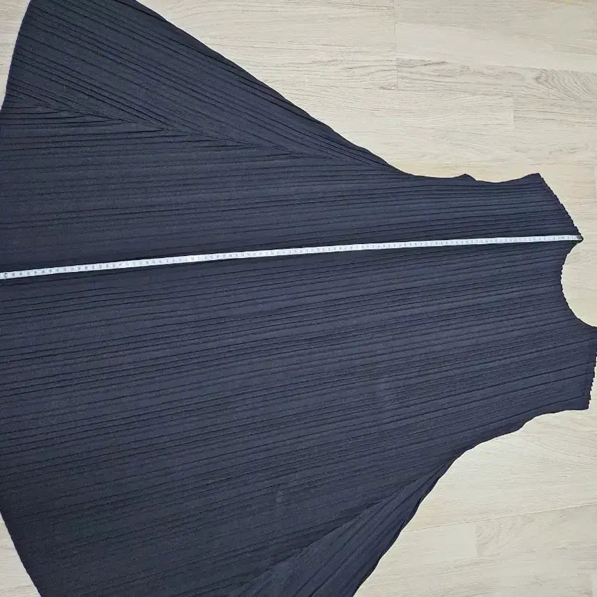 [BUNJANG] Black Pleated Long Dress / 플리츠 블랙 원피스