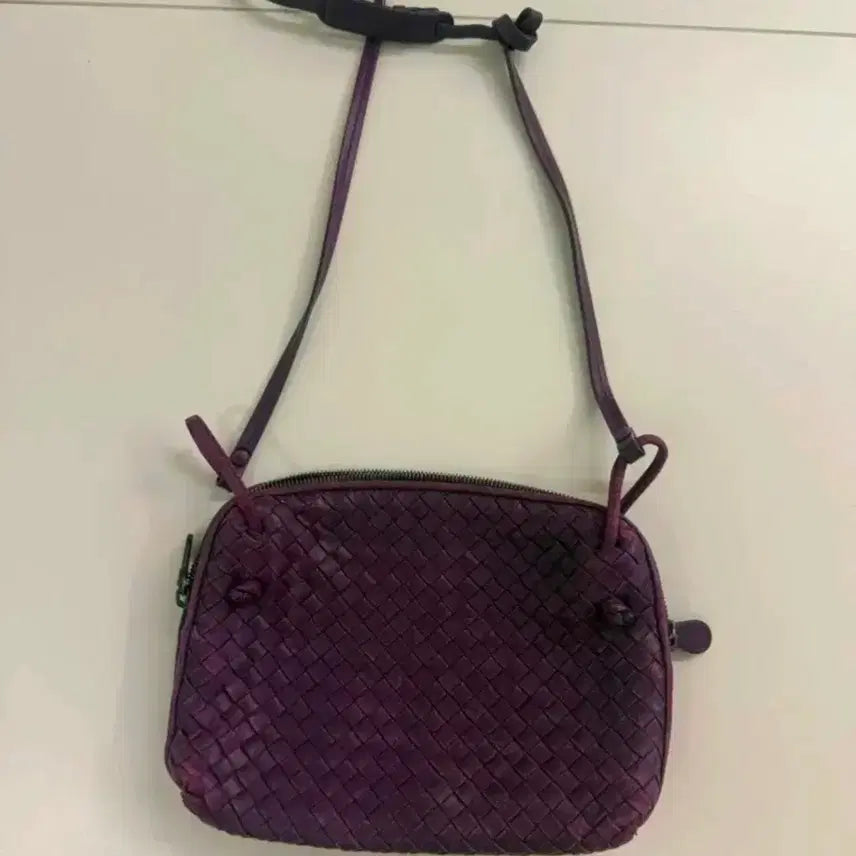 [BUNJANG] Bottega Veneta Intrecciato Crossbody Bag Purple / 보테가 베네타 인트레치아토 크로스백 퍼플