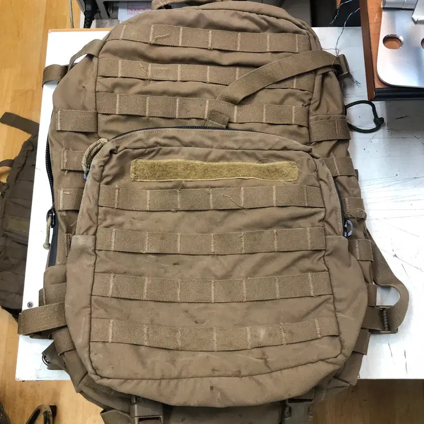 [BUNJANG] USMC FILBE 35L Assault Backpack by Eagle Industries (Used B+ Grade) / 7.  [미군불하정품] 미해병대 오리지널 USMC FILBE 35L 어썰트 배낭 (B+급 하자 있음) 109