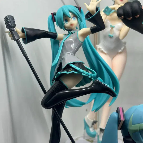 [BUNJANG] Hatsune Miku Sega 15th Anniversary Ver. Figure / 하츠네 미쿠 세가 15주년 ver 피규어