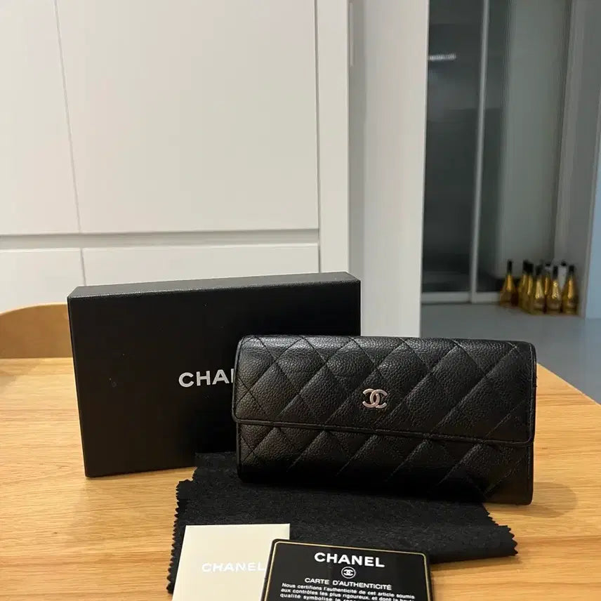 [BUNJANG] Chanel Caviar Classic Long Wallet / 샤넬 캐비어 클래식 장지갑