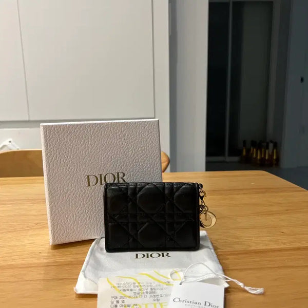 [BUNJANG] Dior Cannage Lambskin Wallet / 디올 까나쥬 램스킨 반지갑