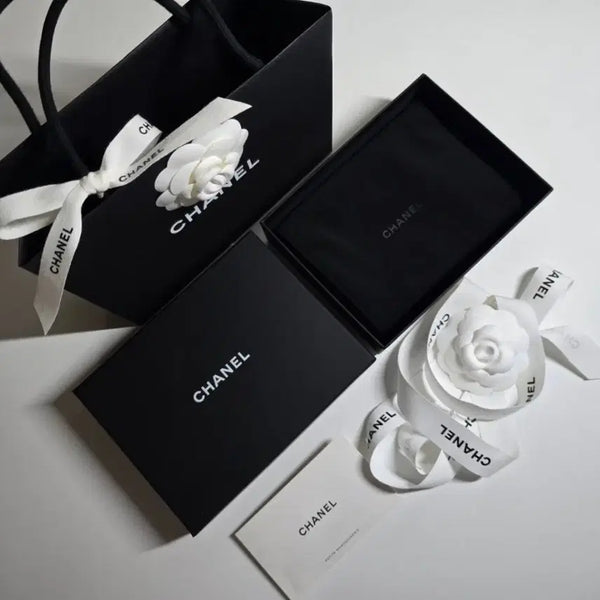[BUNJANG] Chanel Wallet Box with Dust Bag and Shopping Bag / 샤넬 지갑박스 (17.5x13.5x4.5) 더스트백 @ 샤넬박스 @ 샤넬더스트백