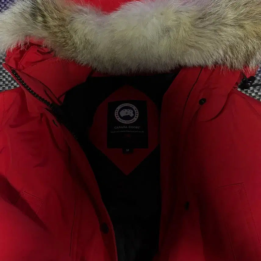 [BUNJANG] Canada Goose Women's Down Jacket - Size S / 캐나다구스 여성 패딩 S