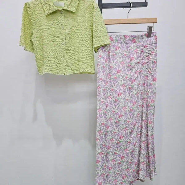 [BUNJANG] Women's Shirt and Skirt Set / 새상품 셔츠+스커트 set