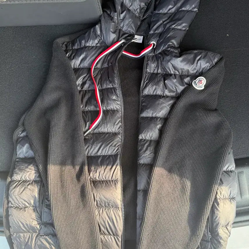 [BUNJANG] Moncler Lightweight Padded Knit Zip-Up Black / 몽클레어 경량 패딩 니트 집업 블랙