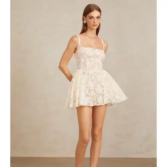 [BUNJANG] Misch Rosie / Huong Boutique Lace Mini Dress / 미스 로지에 / 후엉 부띠크 레이스 미니 원피스