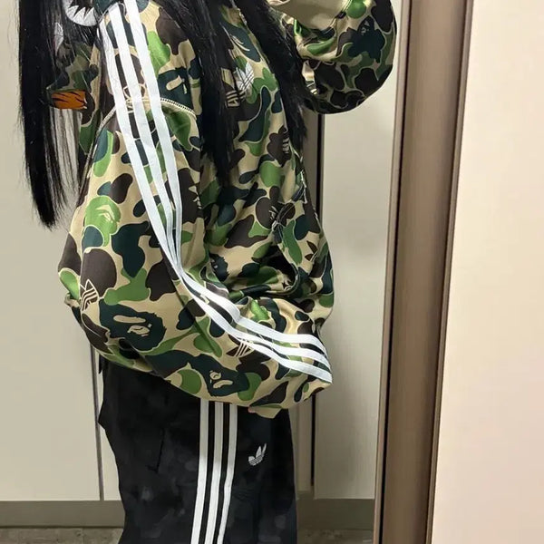 [BUNJANG] Adidas x BAPE Shark Track Hooded Jacket Crew Green KR L / 아디다스 x 베이프 샤크 트랙 후드 자켓 크루 그린 KR L사이즈