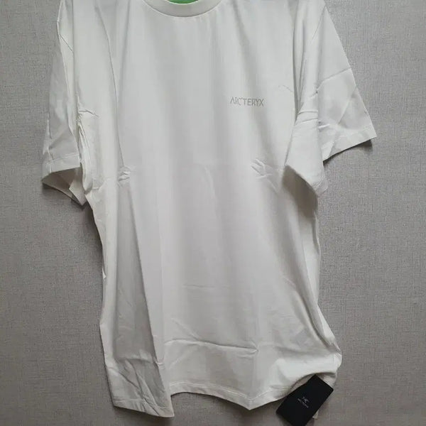 [BUNJANG] Arc'teryx Short Sleeve T-Shirt White L / 아크테릭스 반팔티 화이트 L