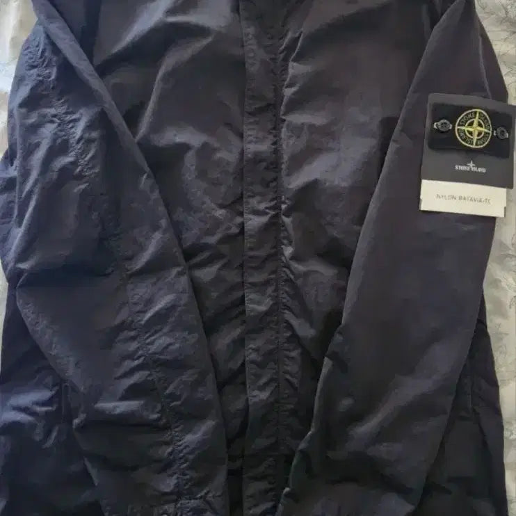 [BUNJANG] Stone Island Nylon Bate T-CL Jacket Black / 스톤아일랜드 나일론 배타 T-CL 자켓 블랙