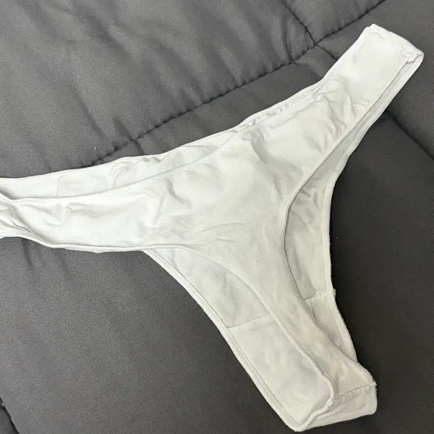 [BUNJANG] Women's Cotton Thong Panties - White / 중고 | 여성팬티 화이트