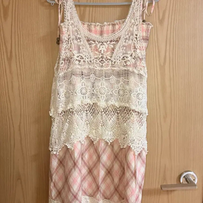 [BUNJANG] Mori Girl Strawberry Chocolate Check One-Piece Dress + Knit Vest Set / 모리걸 딸기초코맛 체크 원피스 + 니트 베스트 세트