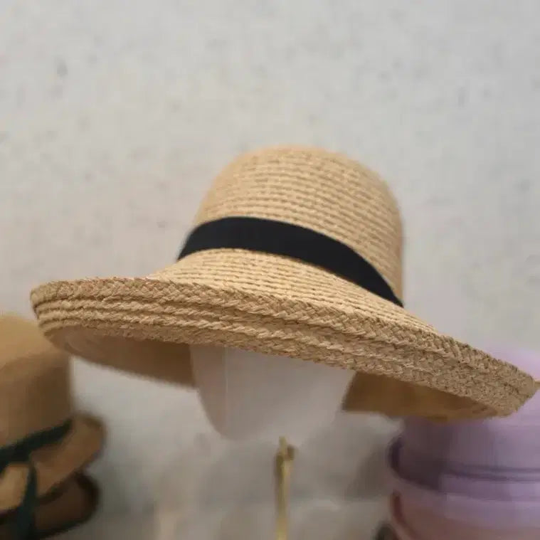[BUNJANG] Gravi Raffia Hat Black Ribbon Straw Hat / [여름필수템] 그레비 모자 라피아햇 블랙 리본 밀짚모자