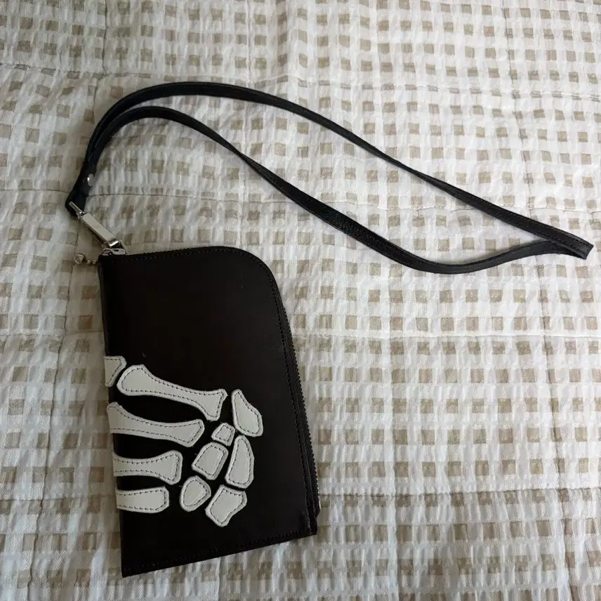 [BUNJANG] Kapital Bone Hand Zip Neck Bag Black / 캐피탈 본 핸드 집 넥 백 블랙