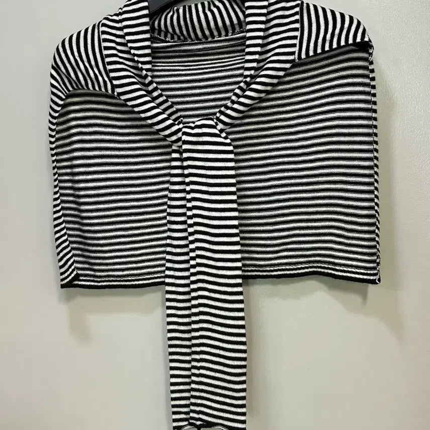 [BUNJANG] Striped Knit Scarf for Women / 단가라 여성 니트 머플러