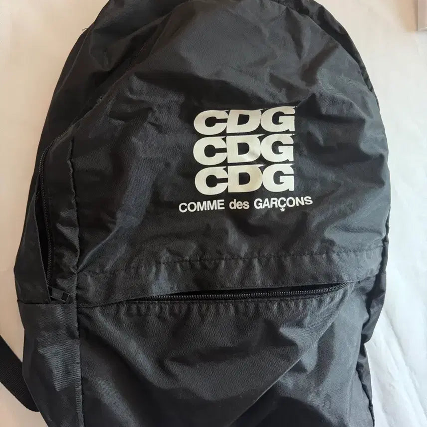 [BUNJANG] Comme des Garçons CDG Logo Backpack Black / 꼼데가르송 CDG 로고 백팩 블랙
