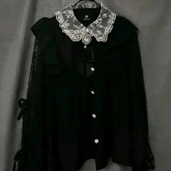[BUNJANG] Rozita Lace Slit Blouse / 로지타 레이스 트임 블라우스 리즈리사시허니버블즈디마럽마즈