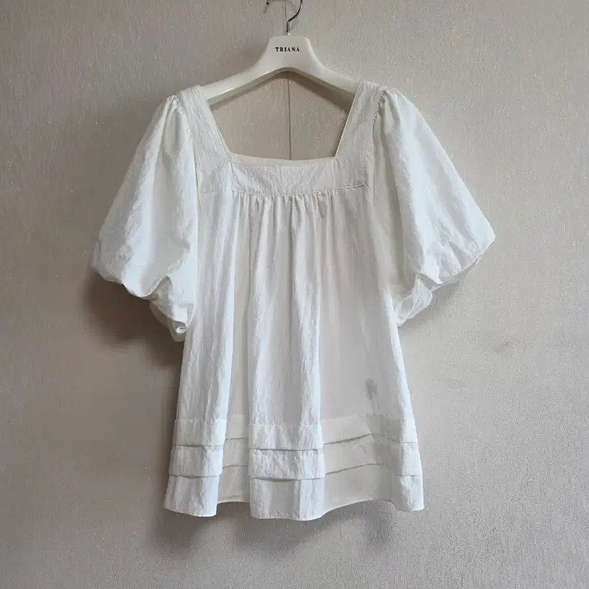 [BUNJANG] Noi Yett White Square Puff Blouse / 노이예트 블라우스