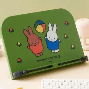 [BUNJANG] Miffy Reading Stand (Green) - Yes24 Exclusive / 미피 독서대 (그린, 예스24 굿즈)