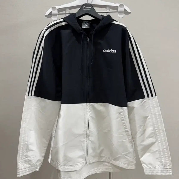 [BUNJANG] Adidas Windbreaker Jacket Size M / 아디다스 바람막이 자켓 M사이즈