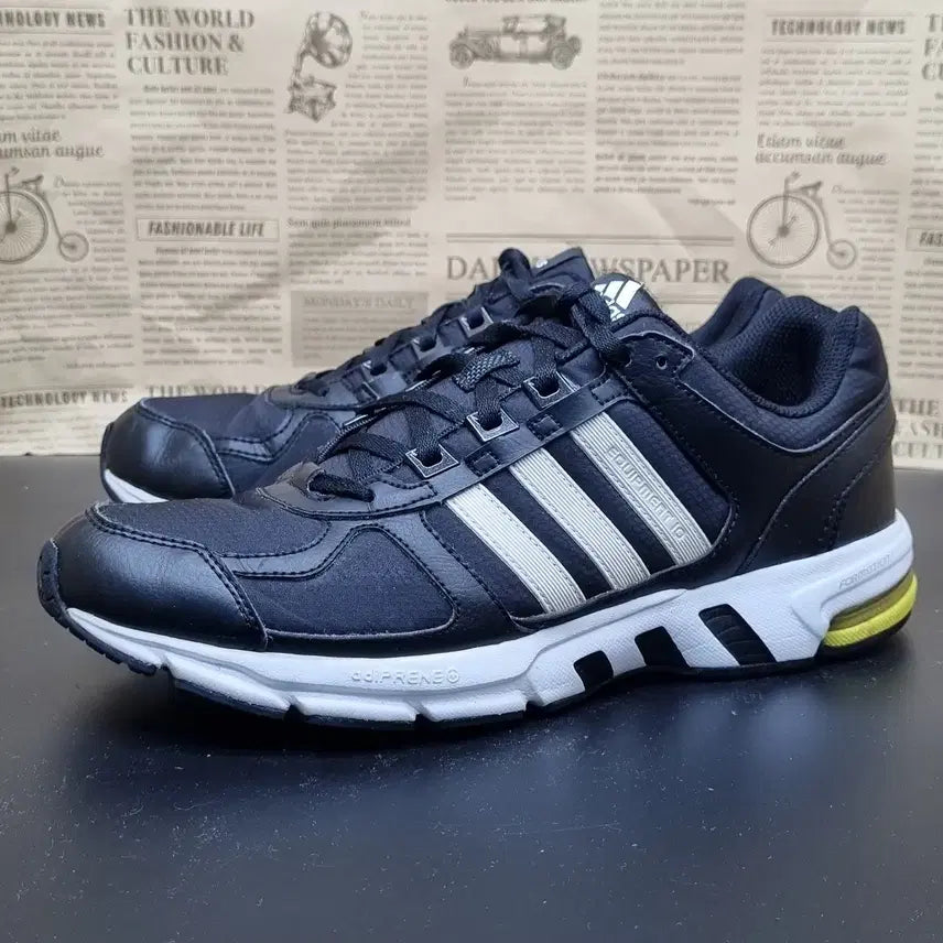 [BUNJANG] Adidas Equipment 10 Black Sneakers (270mm) / 아디다스 이큅먼트 10 블랙 스니커즈270