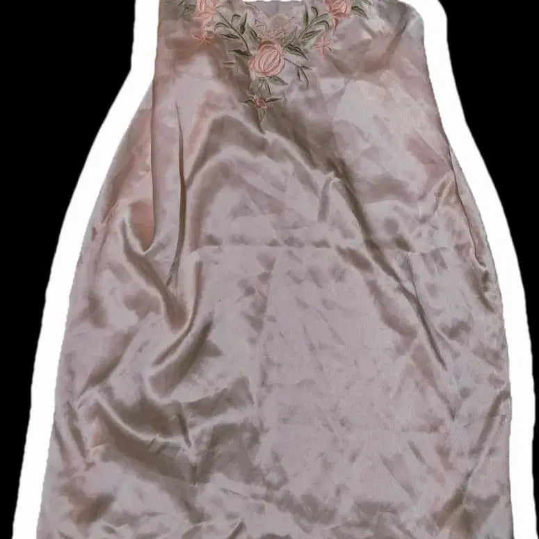 [BUNJANG] Hime Gal Pink Satin Floral Embroidery Midi Slip Dress Layered Fairy Feminine / 히메 갸루 핑크 새틴 플로럴 자수 미디 슬립 원피스 레이어드 페어리 페미닌