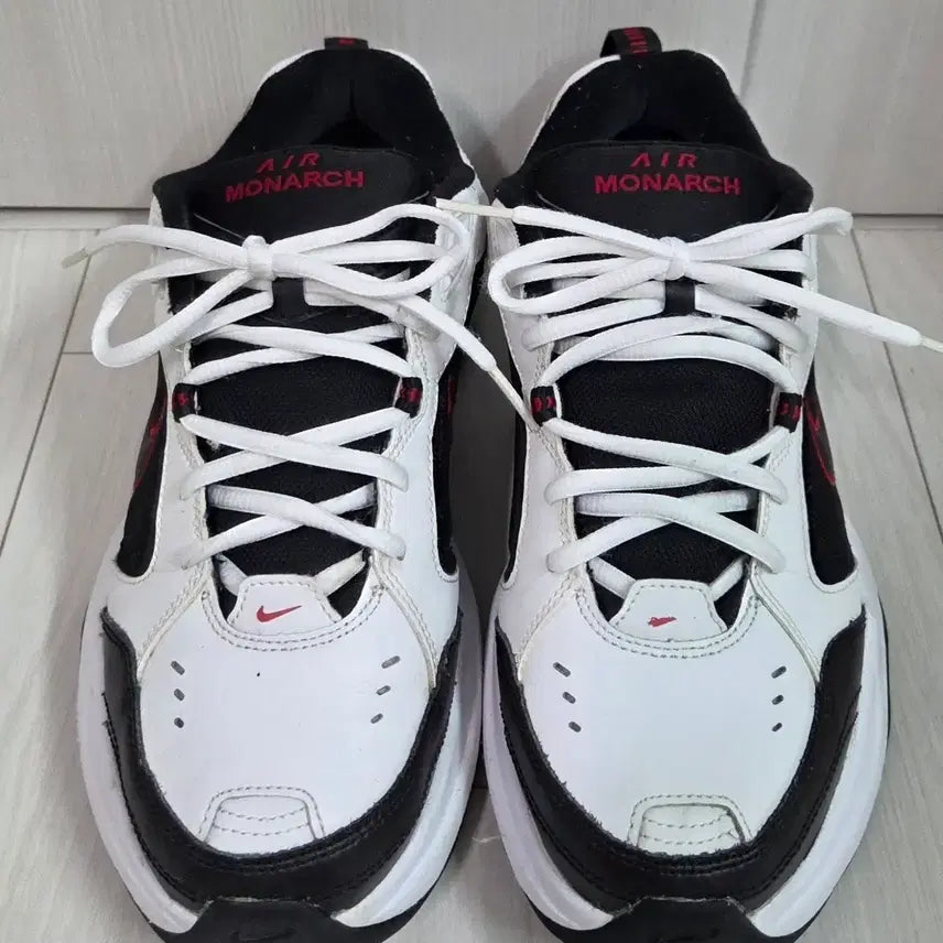 [BUNJANG] Nike Air Monarch IV Men's Sneakers (260mm) / 나이키 에어 모나크 IV  260mm