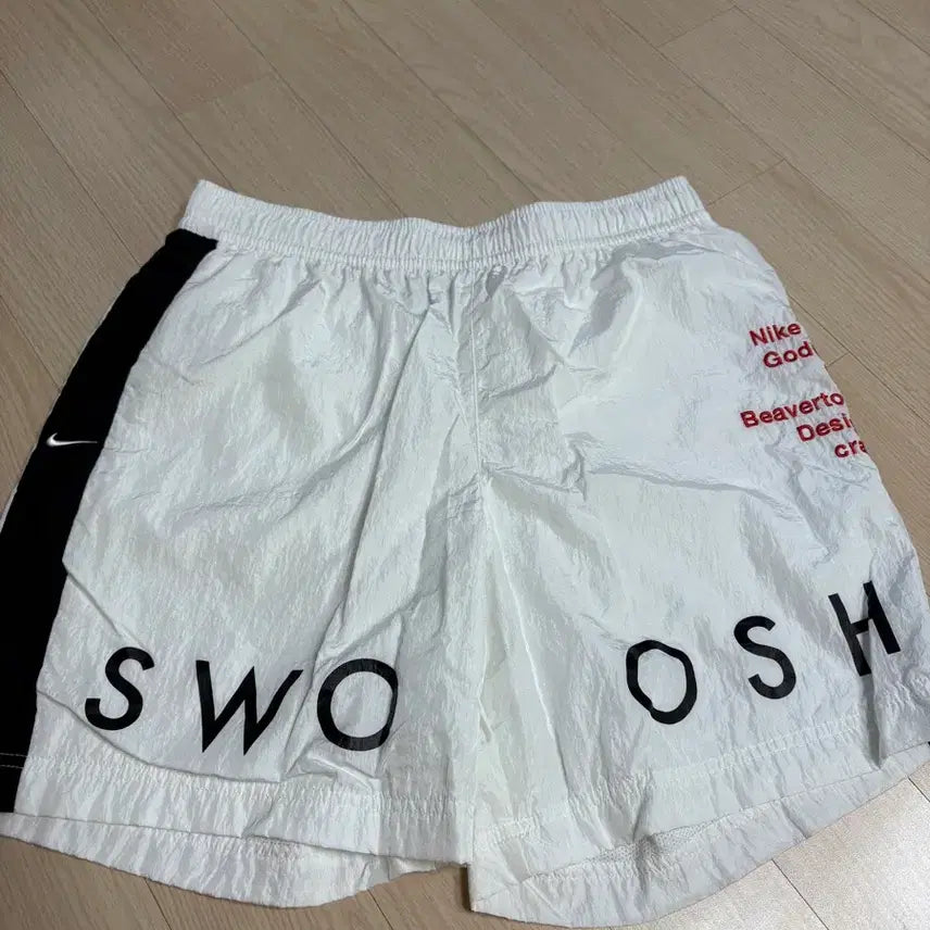 [BUNJANG] Nike Swoosh Shorts White L / 나이키 스우시 반바지 화이트 L