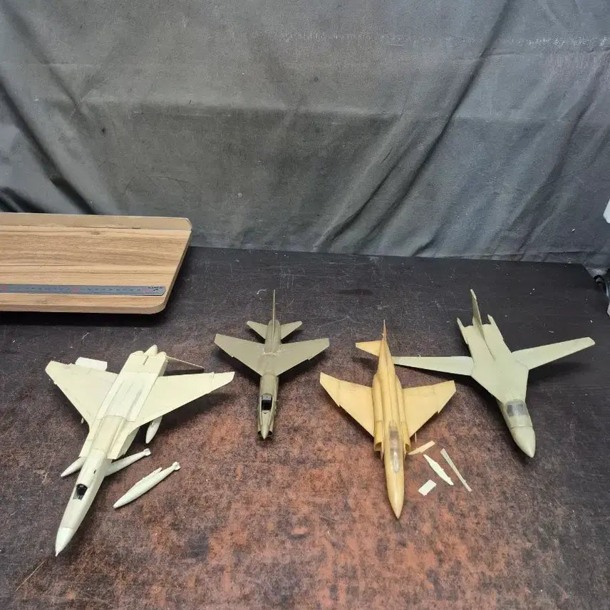 [BUNJANG] Aircraft Model Set (4 Types) / 모형 비행기 4종 세트
