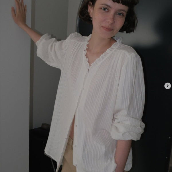 [BUNJANG] lovebymood Vintage Frill Blouse / lovebymood  러브바이무드 빈티지 프릴 블라우스 Vintage Frill Blouse