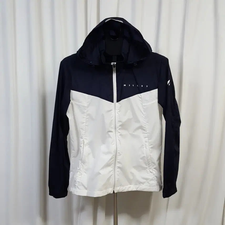 [BUNJANG] Millet Men's Colorblock Hooded Windbreaker Jacket Size 100 / 밀레 남성 등산 배색 바람막이 자켓 후드탈부착 100 오일장