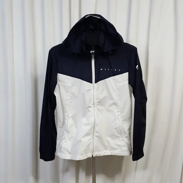 [BUNJANG] Millet Men's Colorblock Hooded Windbreaker Jacket Size 100 / 밀레 남성 등산 배색 바람막이 자켓 후드탈부착 100 오일장