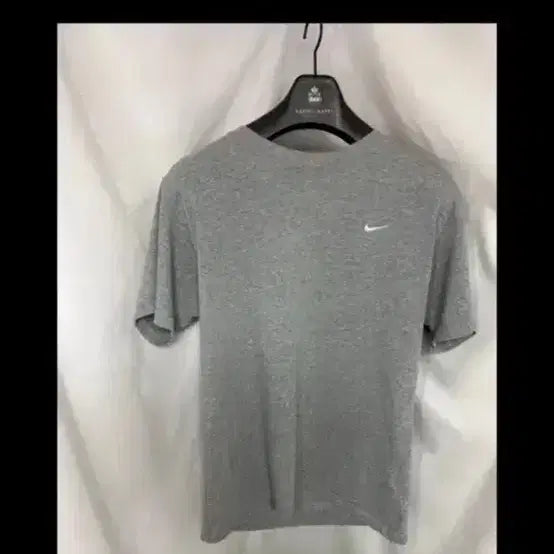 [BUNJANG] Nike NRG Solo Swoosh Essential Sweatshirt, Melange Grey, M / 나이키 NRG 솔로 스우시 에센셜 맨투맨 멜란지 그레이 M