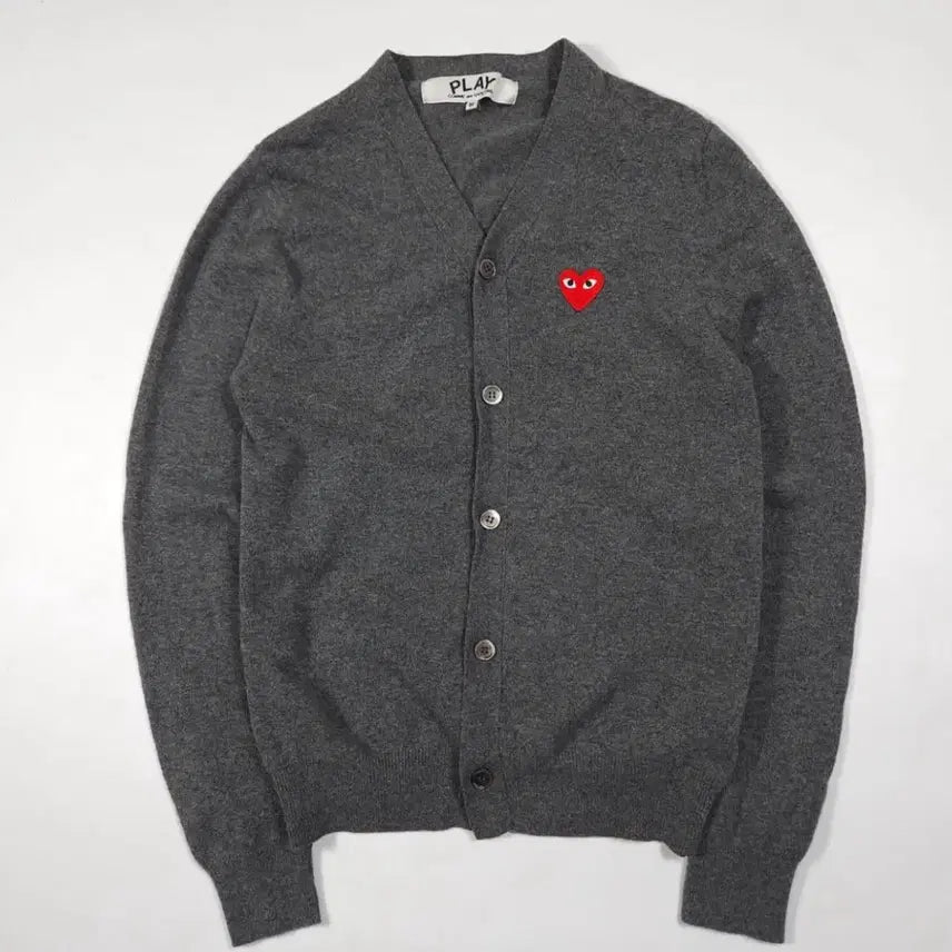 [BUNJANG] Comme des Garçons Play Grey Heart Appliqué Cardigan / 꼼데가르송 플레이 가디건 그레이 하트 와펜