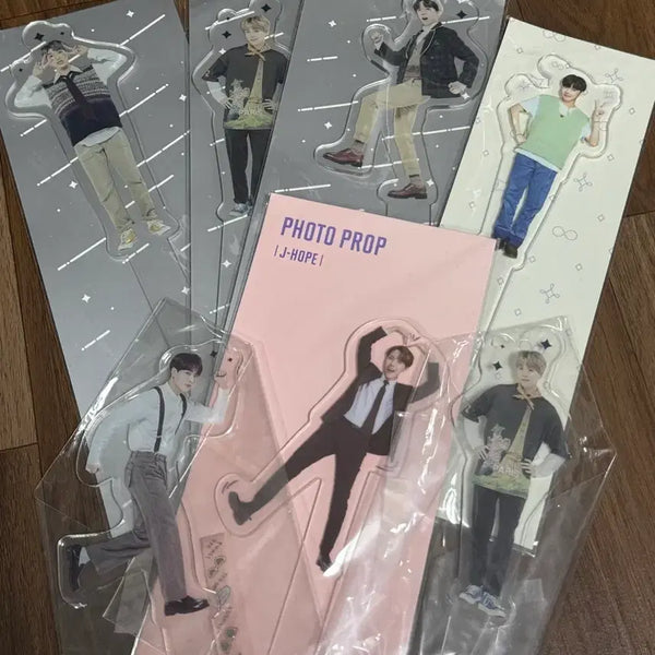 [BUNJANG] BTS Photo Prop Bundle Set / 방탄 bts 포토프롭 photo prop 일괄 판매