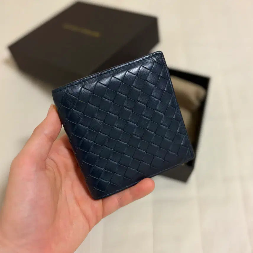 [BUNJANG] Bottega Veneta Intrecciato Slim Bifold Wallet / 보테가베네타 인트레치아토 슬림 반지갑