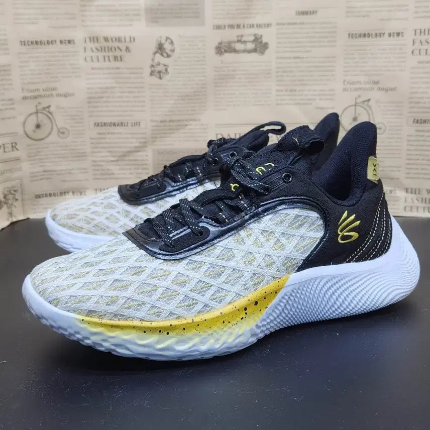 [BUNJANG] Under Armour Flow Curry 9 Basketball Shoes Size 280 / 언더아머 스테판 플로우 커리 9 농구화 280