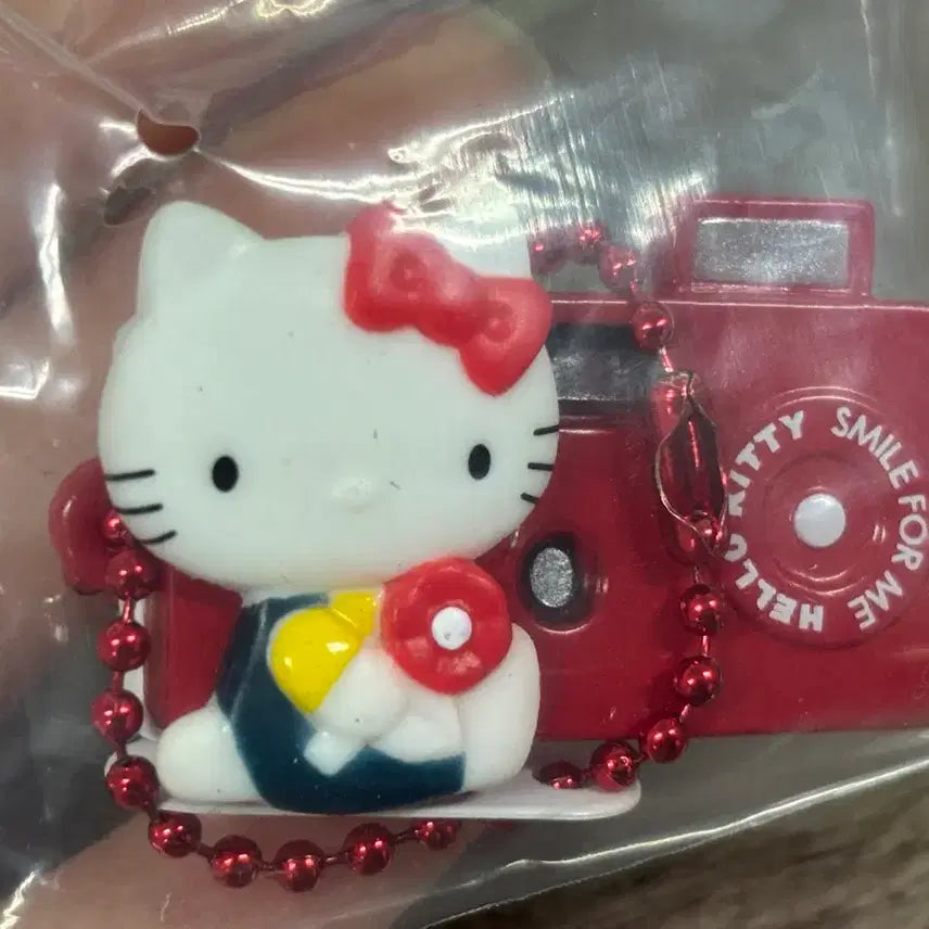 [BUNJANG] Hello Kitty Camera Charm Keychain / 헬로키티 키링