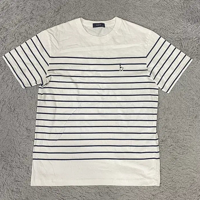 [BUNJANG] Hazzys Round Neck Short Sleeve T-Shirt Size 100 / 헤지스 반팔 라운드넥 티셔츠 100