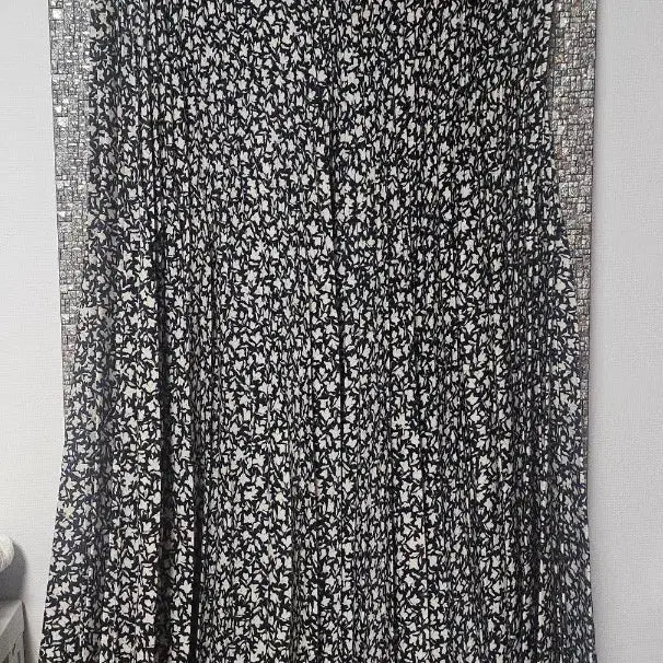 [BUNJANG] Mango Pleated Floral Long Skirt / 스커트