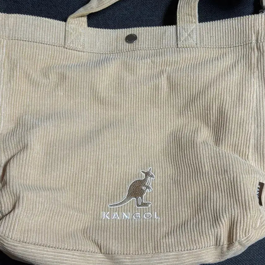 [BUNJANG] Kangol Corduroy Tote Bag Beige / 캉골 코듀로이 토트백 베이지