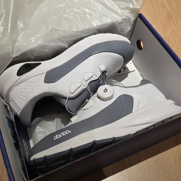 [BUNJANG] Park Golf Shoes (White/Gray), Size 260 / 파크골프화 260 사이즈