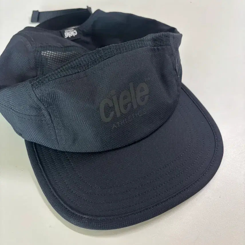 [BUNJANG] Cielle Running Cap / 씨엘르 러닝캡 고캡 모자 팝니다