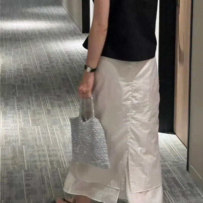 [BUNJANG] Lears Coated Layer Skirt (Pearl Grey, S) / [새상품] 리어스 코티드 레이어 스커트(펄그레이S)