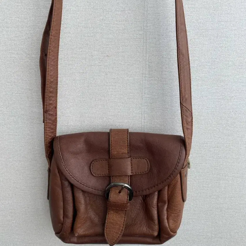 [BUNJANG] Brown Leather Crossbody Bag / 갈색 가죽 크로스백