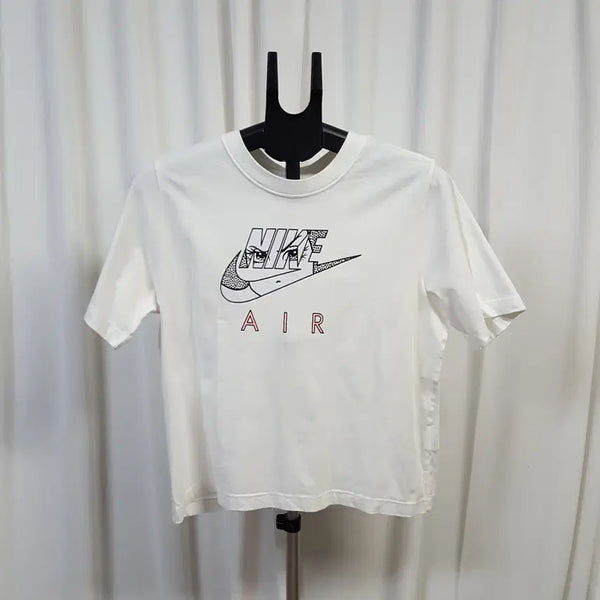[BUNJANG] Nike Women's NSW Air Dot Swoosh Short Sleeve T-Shirt L / 22년 나이키 여성 NSW 에어 도트 스우시 반팔 티셔츠 L 오일장 0331