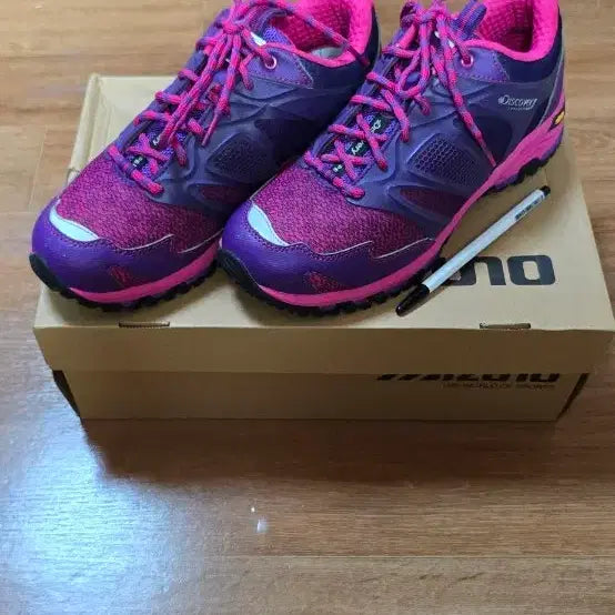 [BUNJANG] Discovery Women's Trekking Shoes / 여.240-250)  디스커버리 여성 등산 트레킹화, 여성 아웃도어 신발