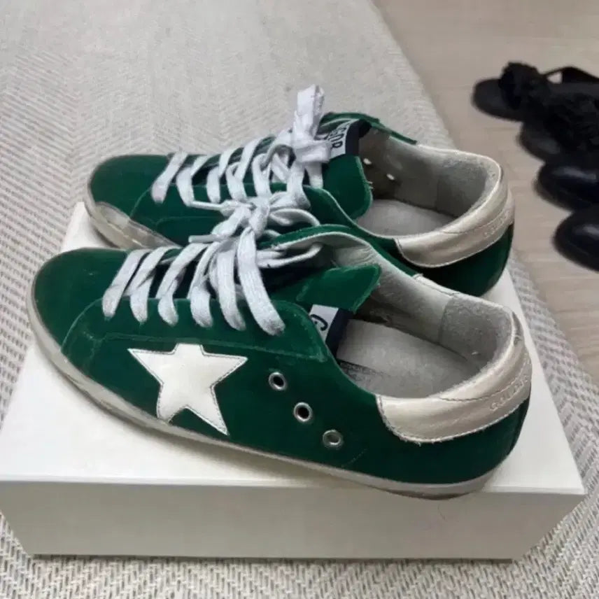 [BUNJANG] Golden Goose Sneakers Women's Size 240 (EU 37) / 여성 골든구스 스니커즈 사이즈240 / 37#
